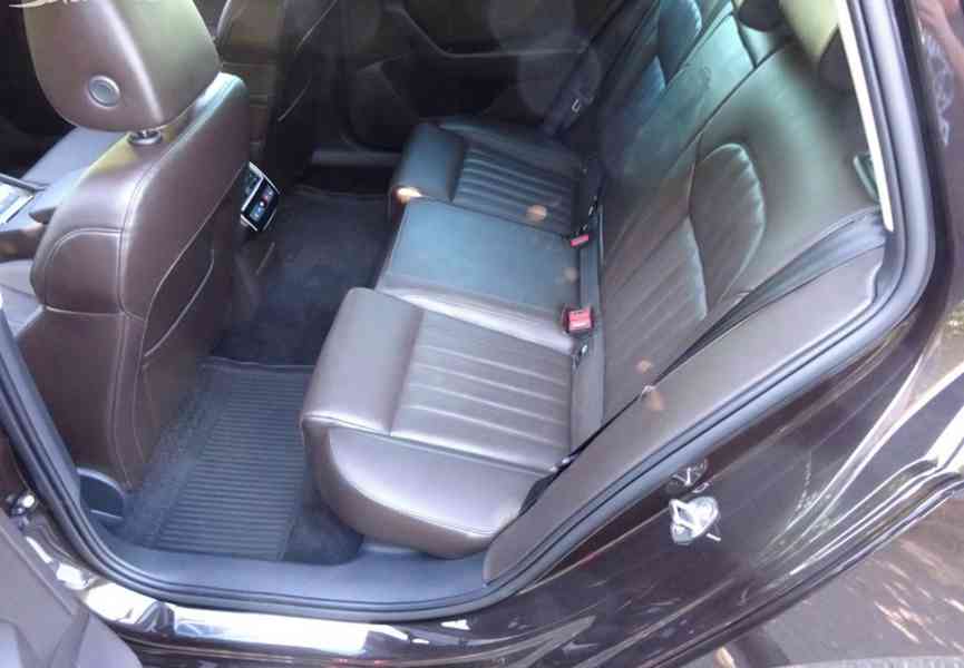 Škoda Superb 2.0 TDI Combi L&K r.v.2018 (DPH) 1.Majitel - foto 17