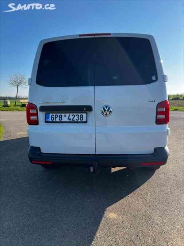 Volkswagen Transporter 2,0 TDI 110KW Highline  T6 2.0 TDI 11 - foto 2