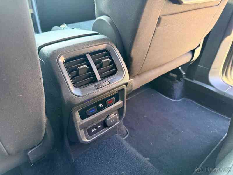 Volkswagen Tiguan 2,0   TDI 4x4 DSG 7 webasto - foto 14