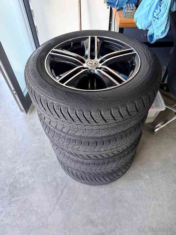 Volkswagen Tiguan 2,0   TDI 4x4 DSG 7 webasto - foto 16