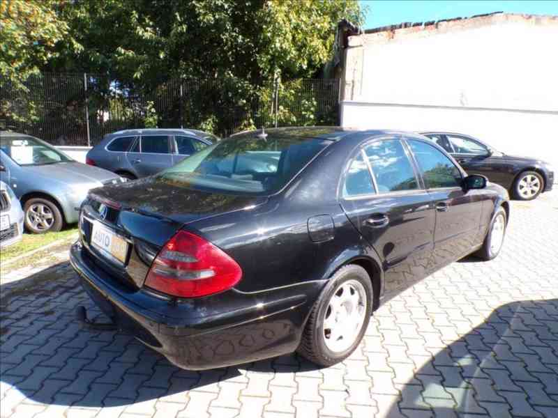Mercedes-Benz Cdi 2,7 TAŽNÉ ZAŘÍZENÍ,AUTOMAT - foto 4