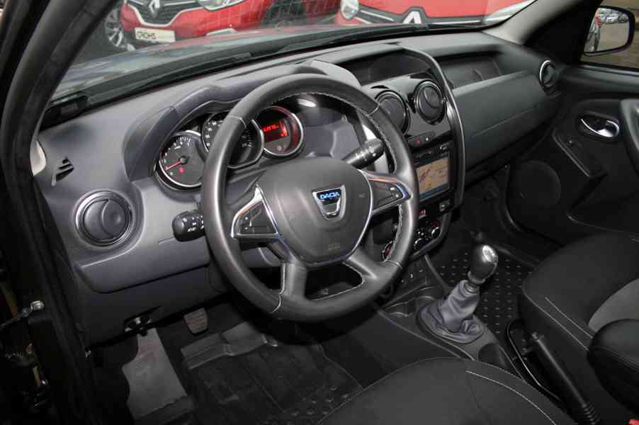 Dacia Duster I 1,5dCi Black Shadow 4x4 80kw - foto 16