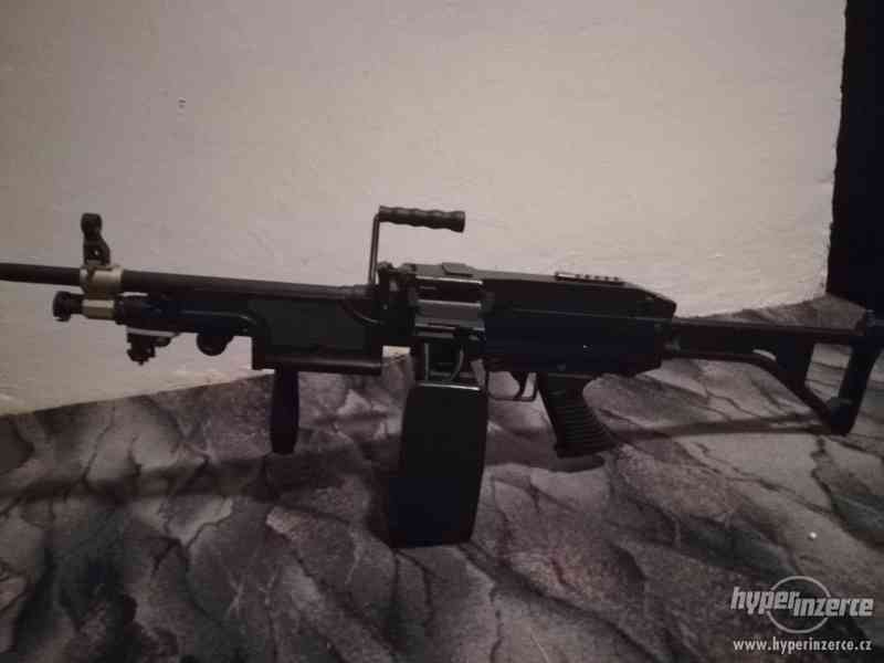 Prodam M249 MKI, A&K - foto 1