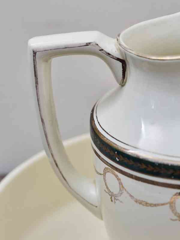 Starožitná mycí souprava Villeroy & Boch, Belgie - foto 4