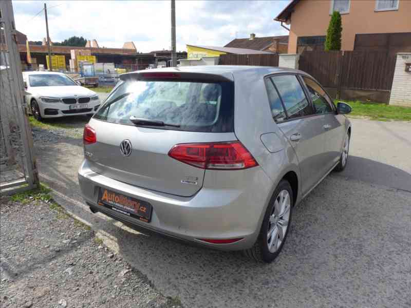 Volkswagen Golf 1,6 TDI HIGHLINE, 1.MAJITEL - foto 3