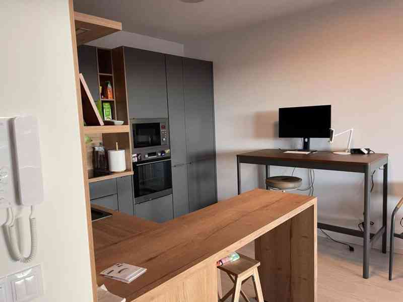 PRONÁJEM BYTU 2KK S LODŽIÍ A PARKOVÁNÍM – PRAHA 10,ZÁBĚHLICE - foto 5