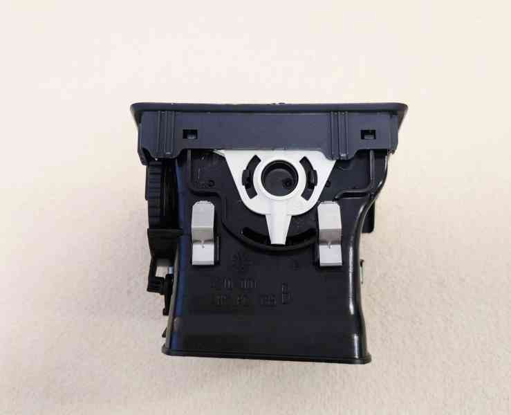 Škoda FABIA 1 výdechy ofuky levý 6Y0819701 pravý 6Y0819702 - foto 7