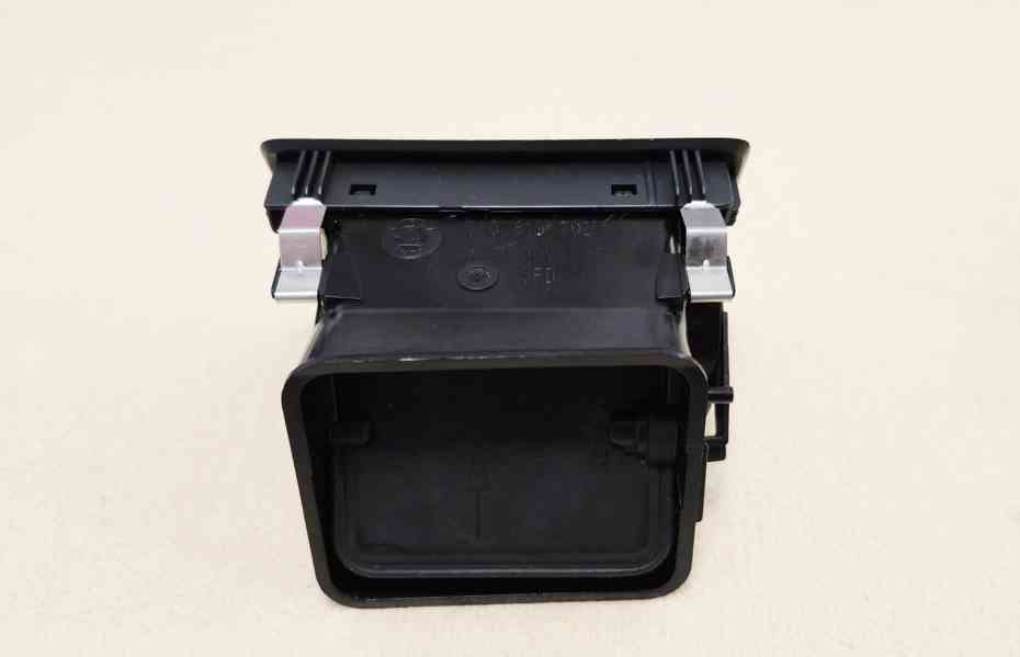 Škoda FABIA 1 výdechy ofuky levý 6Y0819701 pravý 6Y0819702 - foto 6