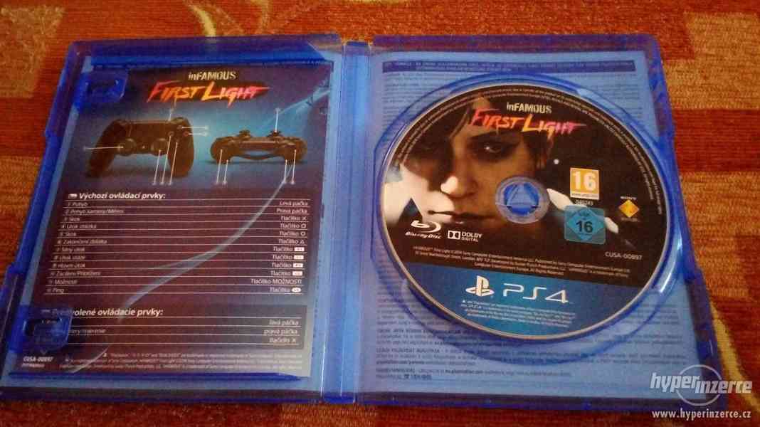 Infamous First Light PS4 - foto 2