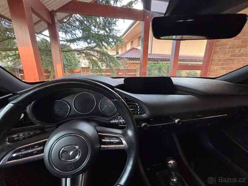 Mazda 3 2,0 - foto 7