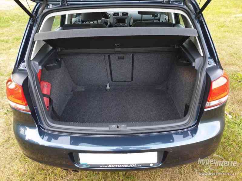 VW Golf 6 2.0TDi 103kW, r.v 2011 - foto 9