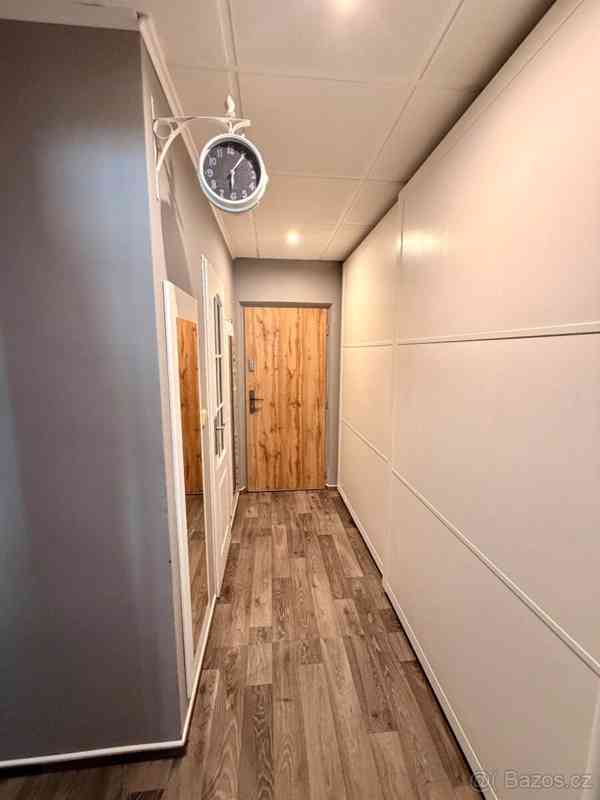 Prodej krásného bytu 2+kk po kompletní rekonstrukci  - foto 13
