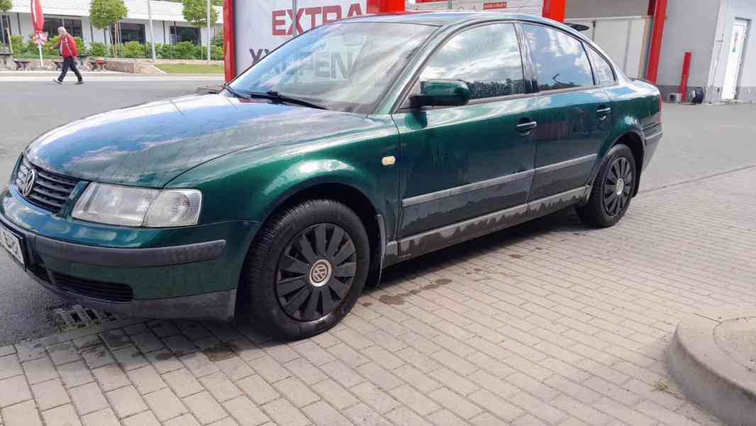 Volkswagen Passat B5 3B 1.6 Benzín - foto 4