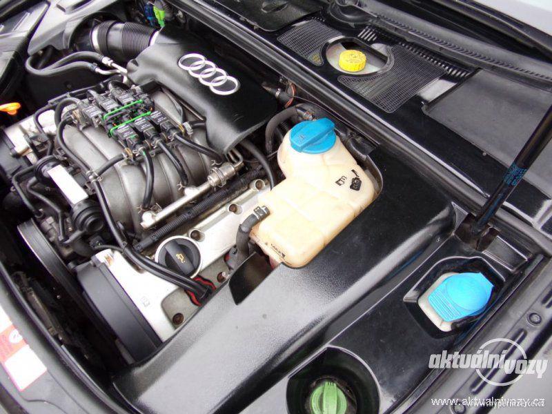 Audi A4 3.0, plyn, r.v. 2003, kůže - foto 15
