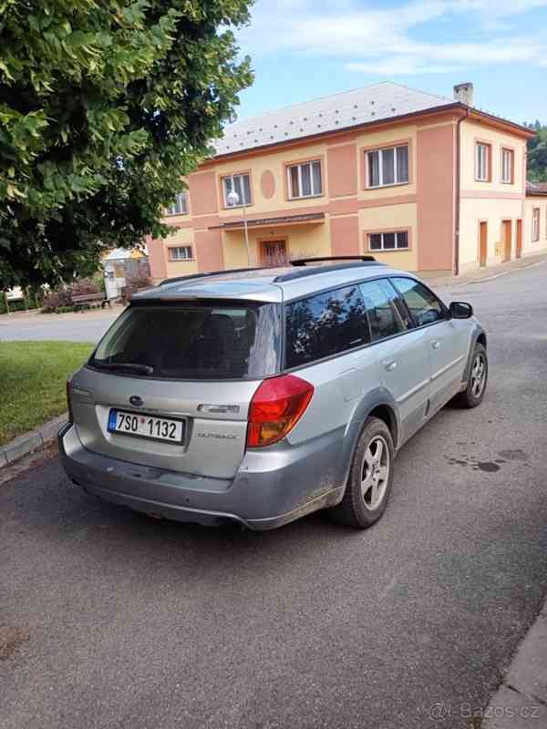 Subaru Outback - foto 8