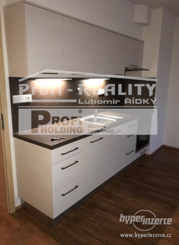 Pronájem bytu 2+kk Nezvalova, Olomouc - foto 7
