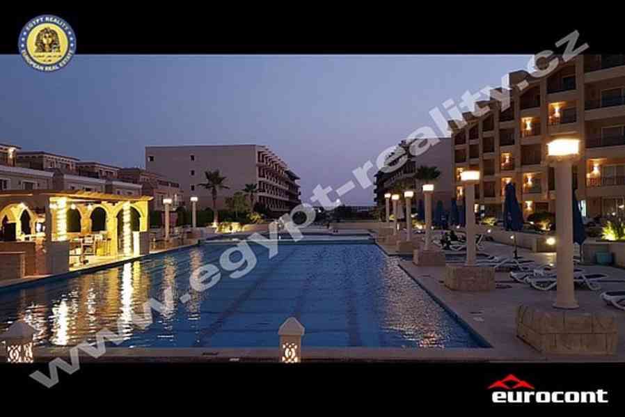 Egypt - Hurghada, apartmán 4+kk v luxusním plážovém resortu - foto 5