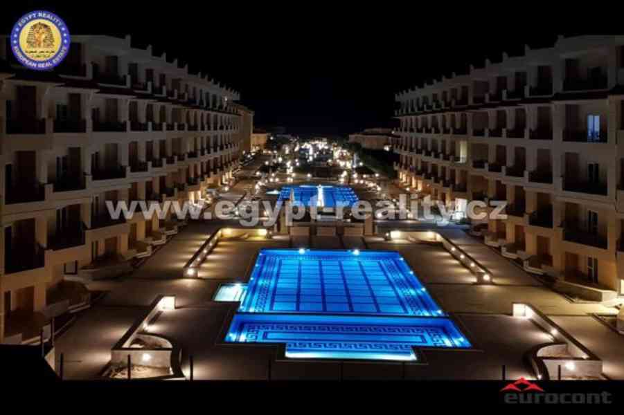 Egypt - Hurghada, apartmán 4+kk v luxusním plážovém resortu - foto 8
