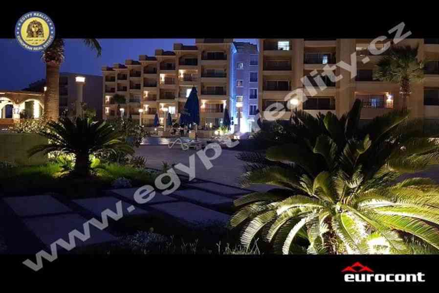 Egypt - Hurghada, apartmán 4+kk v luxusním plážovém resortu - foto 6