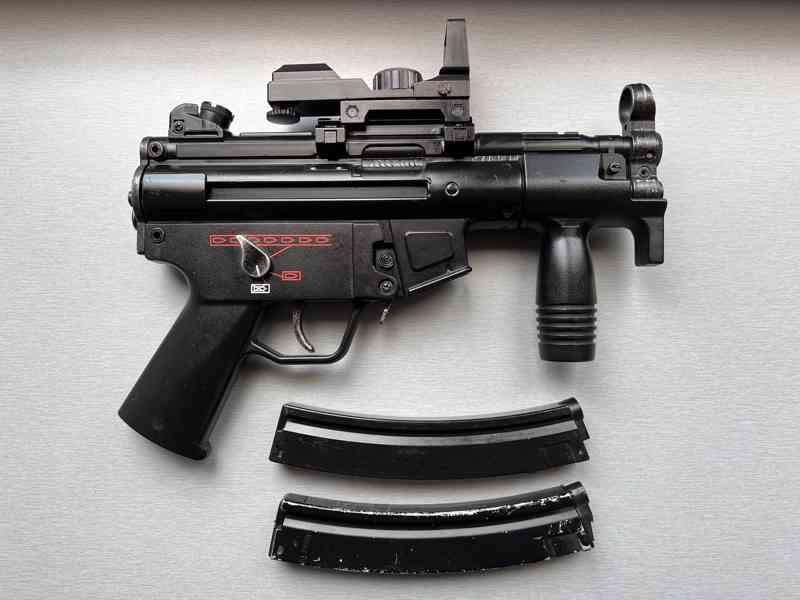 AEG MP5K airsoft - foto 1