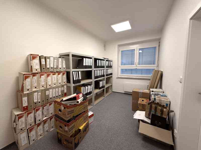 PRONÁJEM ÚTULNÉ KANCELÁŘE O CP CCA 7 M2, BRNO – ŽIDENICE  - foto 6