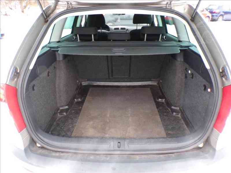 Škoda Octavia 2,0 TDI 4x4,Scout - foto 11