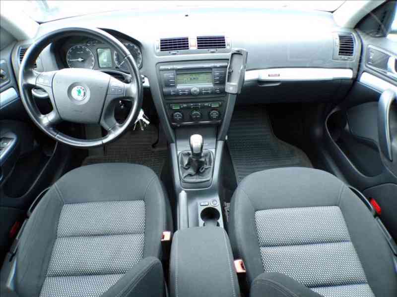 Škoda Octavia 2,0 TDI 4x4,Scout - foto 5