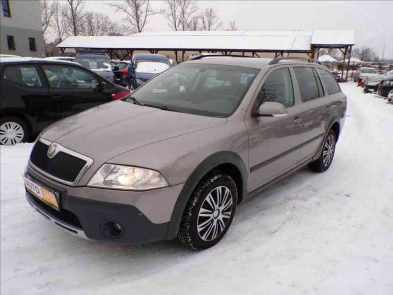 Škoda Octavia 2,0 TDI 4x4,Scout - foto 2