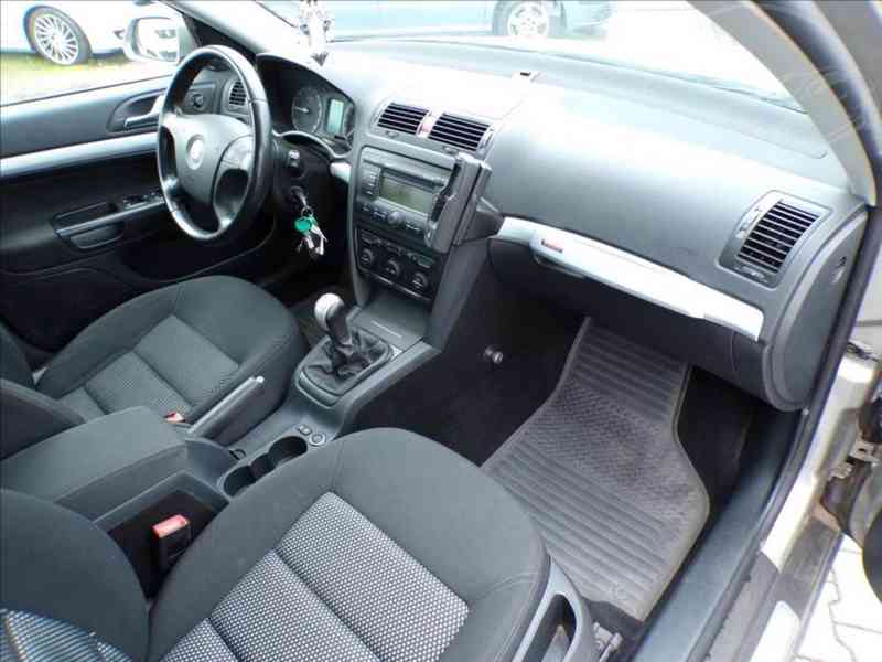 Škoda Octavia 2,0 TDI 4x4,Scout - foto 12