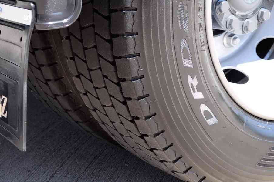 MERCEDES BENZ AXOR 1824 TŘÍSTRANNÝ SKLÁPĚČ - VYKLÁPĚČ EURO5 - foto 19