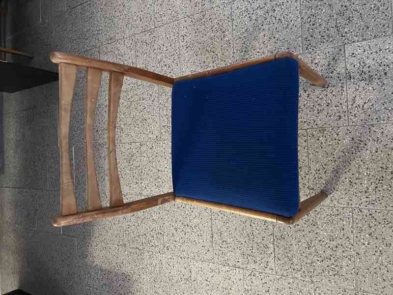 Židle - foto 1