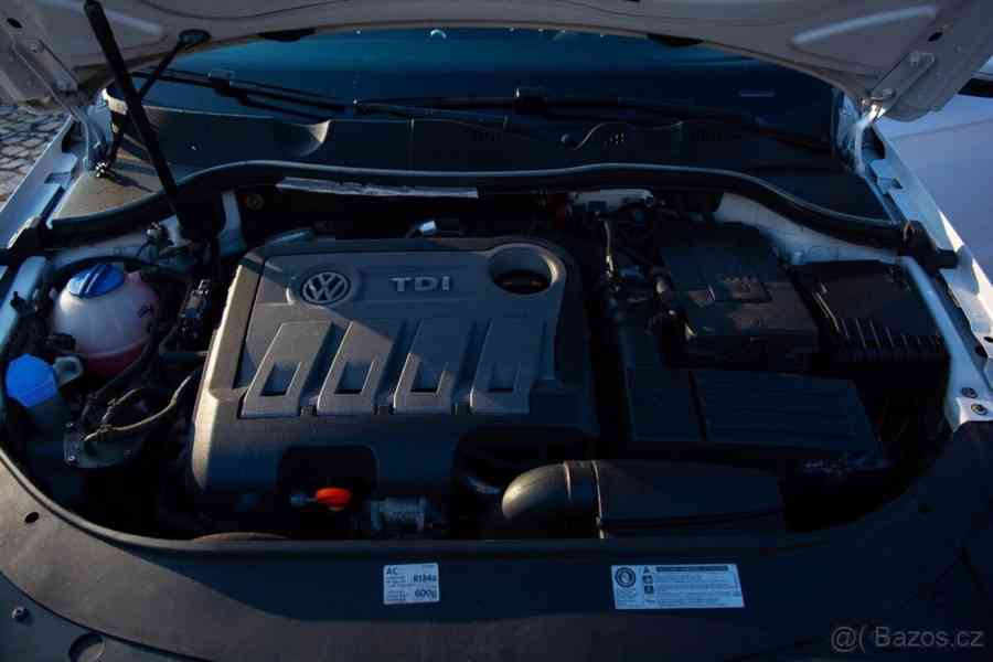 Volkswagen Passat 2,0 B7 Comfort Line 2011 - foto 11