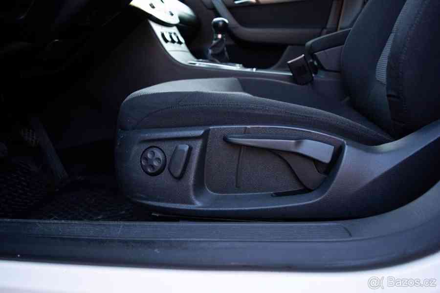 Volkswagen Passat 2,0 B7 Comfort Line 2011 - foto 13