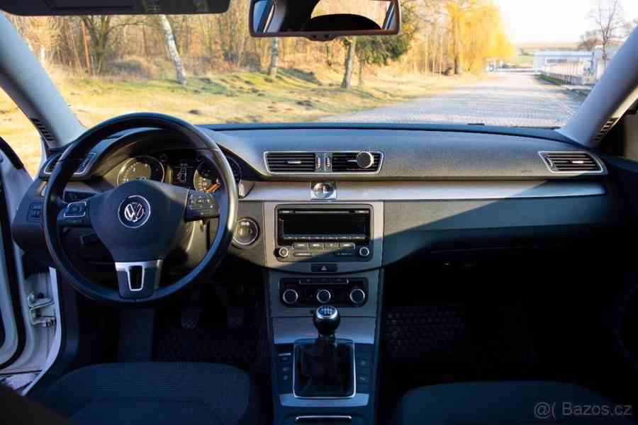 Volkswagen Passat 2,0 B7 Comfort Line 2011 - foto 5