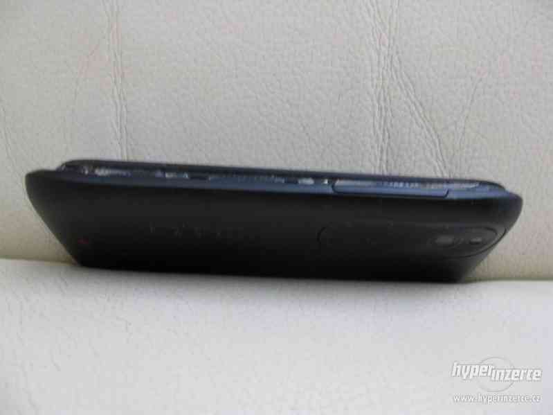 HTC DesireX- dotykový mobilní telefon - foto 3