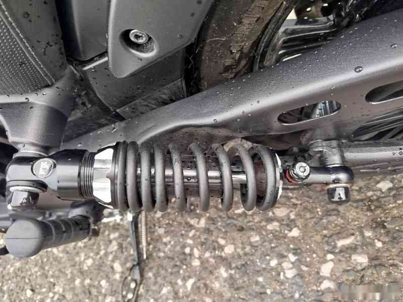 Indian Scout bobber 1200 jekill hyde - foto 15