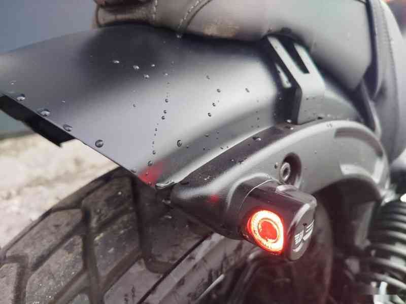 Indian Scout bobber 1200 jekill hyde - foto 6
