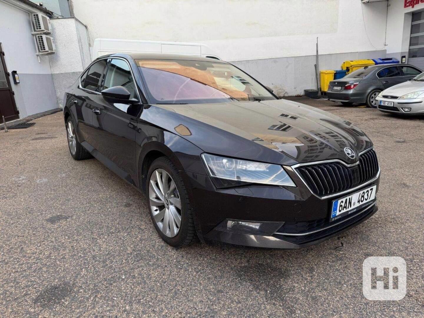 Škoda Superb 2,0   rok výroby: 2017 výkon: 110KW - foto 1