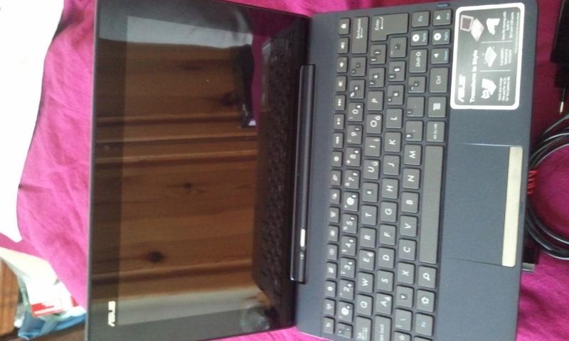 ASUS Transformer Pad TF 300T - foto 9