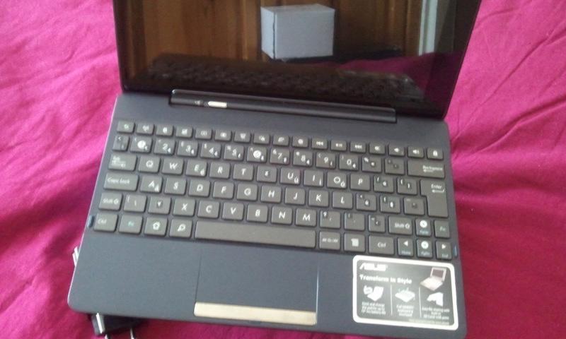 ASUS Transformer Pad TF 300T - foto 8