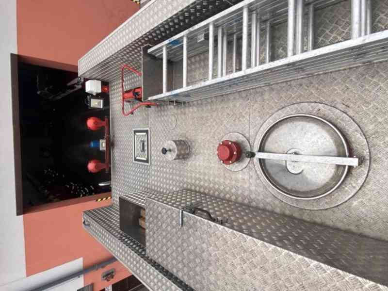 Požární vůz VOLVO FM9 340 – 22 tis. km – aukce  - foto 9