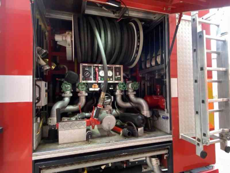 Požární vůz VOLVO FM9 340 – 22 tis. km – aukce  - foto 6