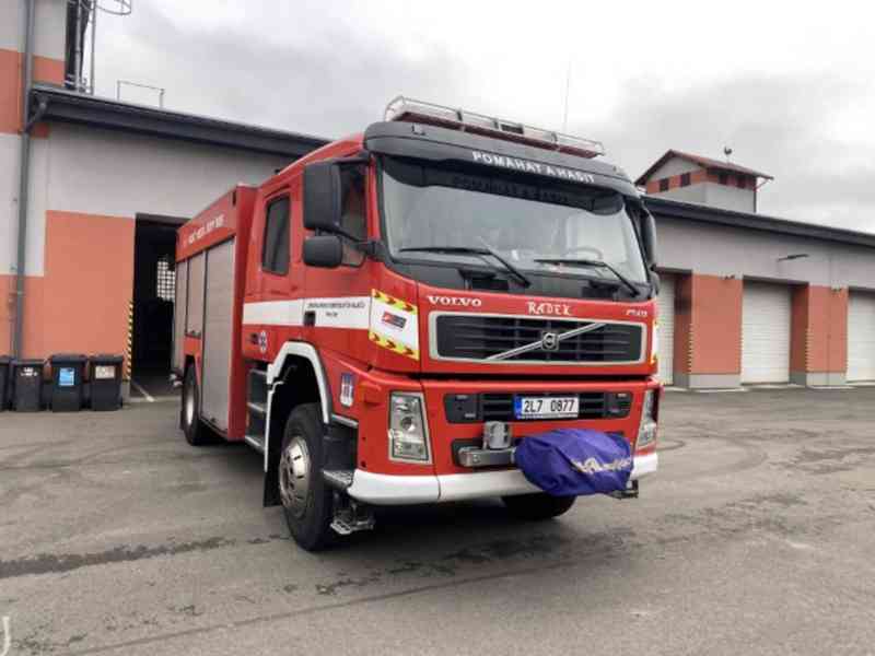 Požární vůz VOLVO FM9 340 – 22 tis. km – aukce  - foto 1