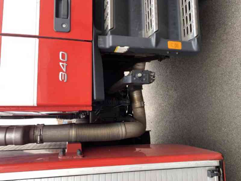 Požární vůz VOLVO FM9 340 – 22 tis. km – aukce  - foto 32