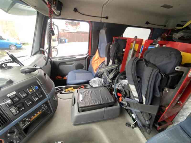 Požární vůz VOLVO FM9 340 – 22 tis. km – aukce  - foto 25