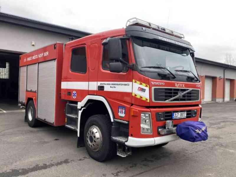 Požární vůz VOLVO FM9 340 – 22 tis. km – aukce  - foto 31