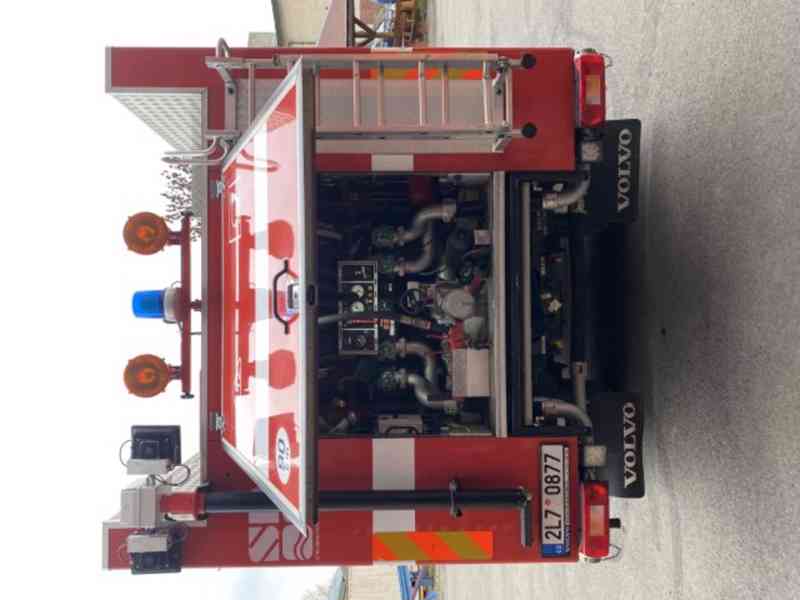 Požární vůz VOLVO FM9 340 – 22 tis. km – aukce  - foto 7