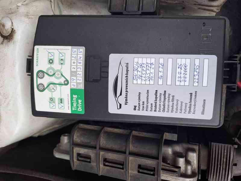 Škoda OCTAVIA 3, 1,6 TDI 77kW - foto 15