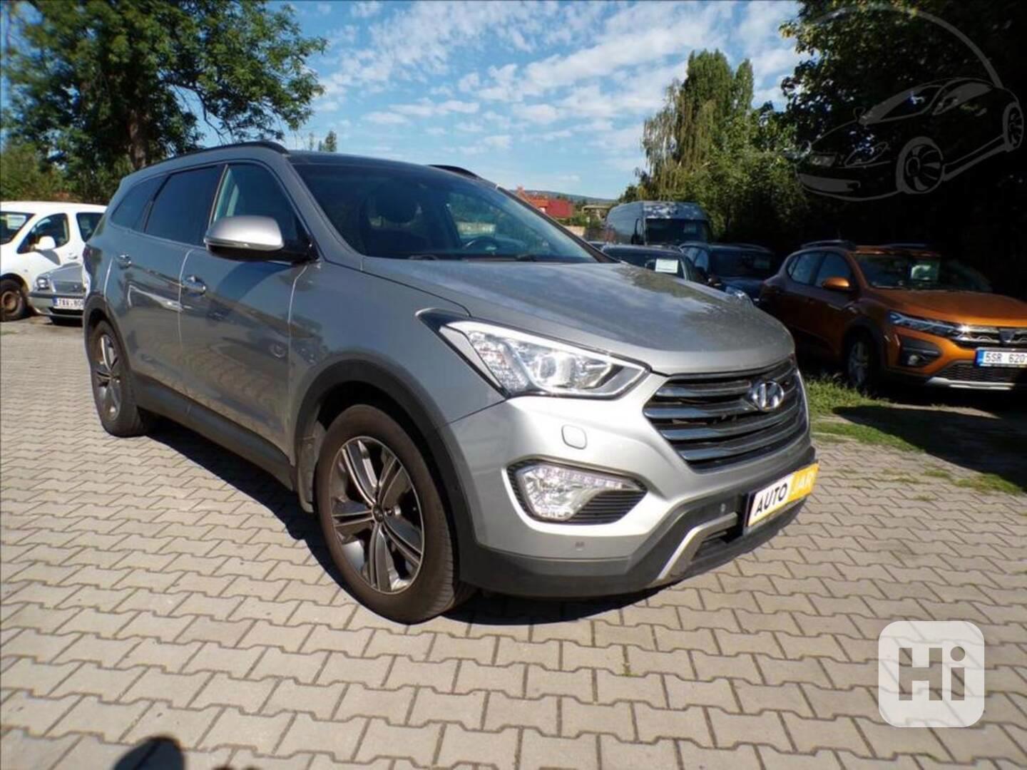 Hyundai Grand Santa Fe 2,2 CRDI 7 MÍST,TAŽNÉ ZAŘÍZENÍ - foto 1
