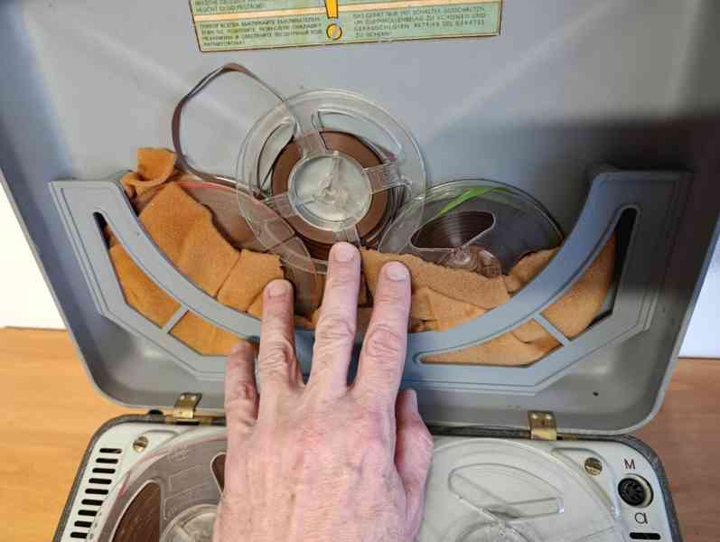 Kotoučový magnetofon TESLA SONET DUO  s obalem. - foto 22